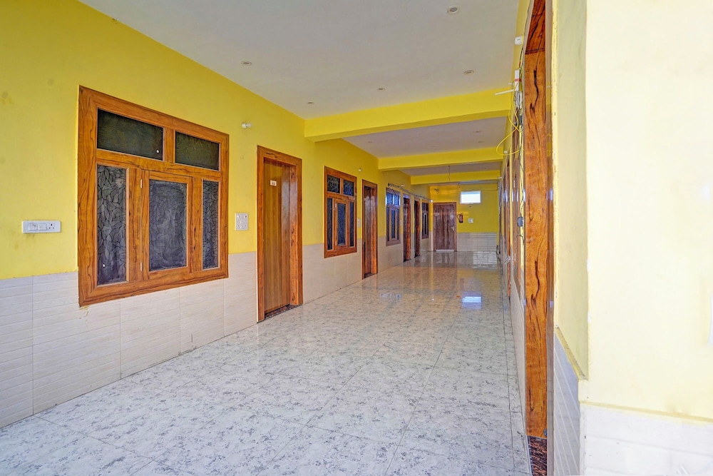 Fabhotel Mandakini Destination