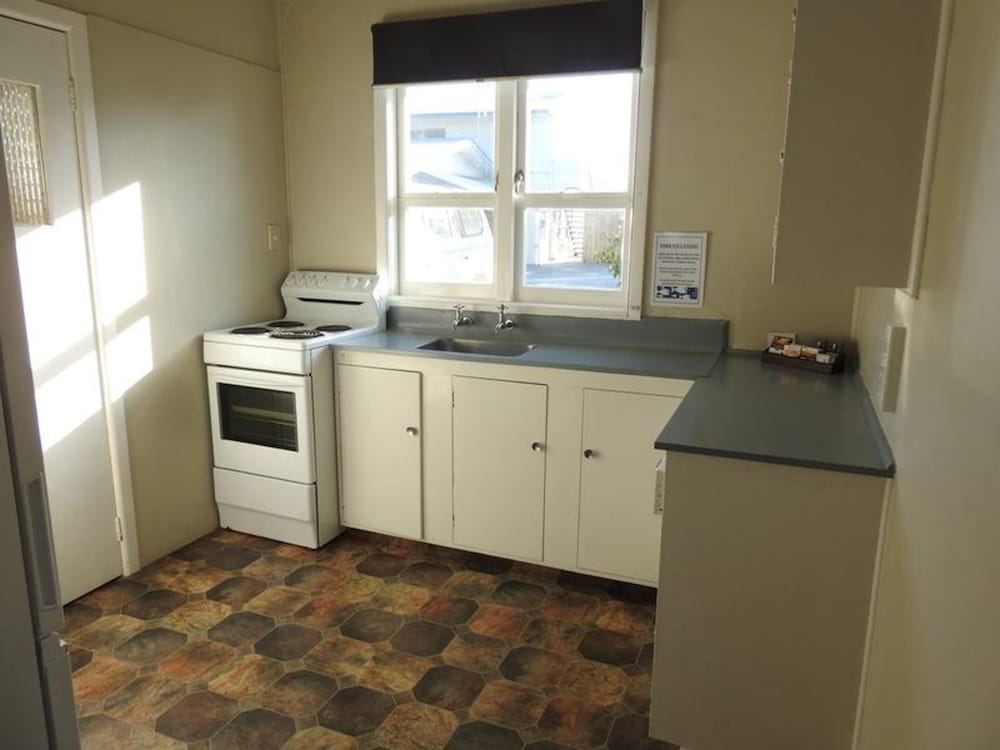 Mahia Beach Motel and Holiday Park