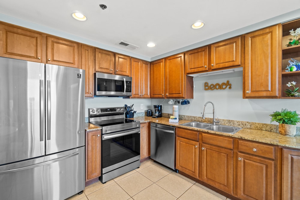 Splash Beach Resort by Panhandle Getaways