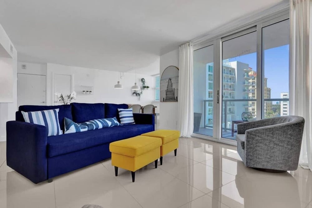 Boutique Luxury 2Br 2Ba Beach Intercostal View