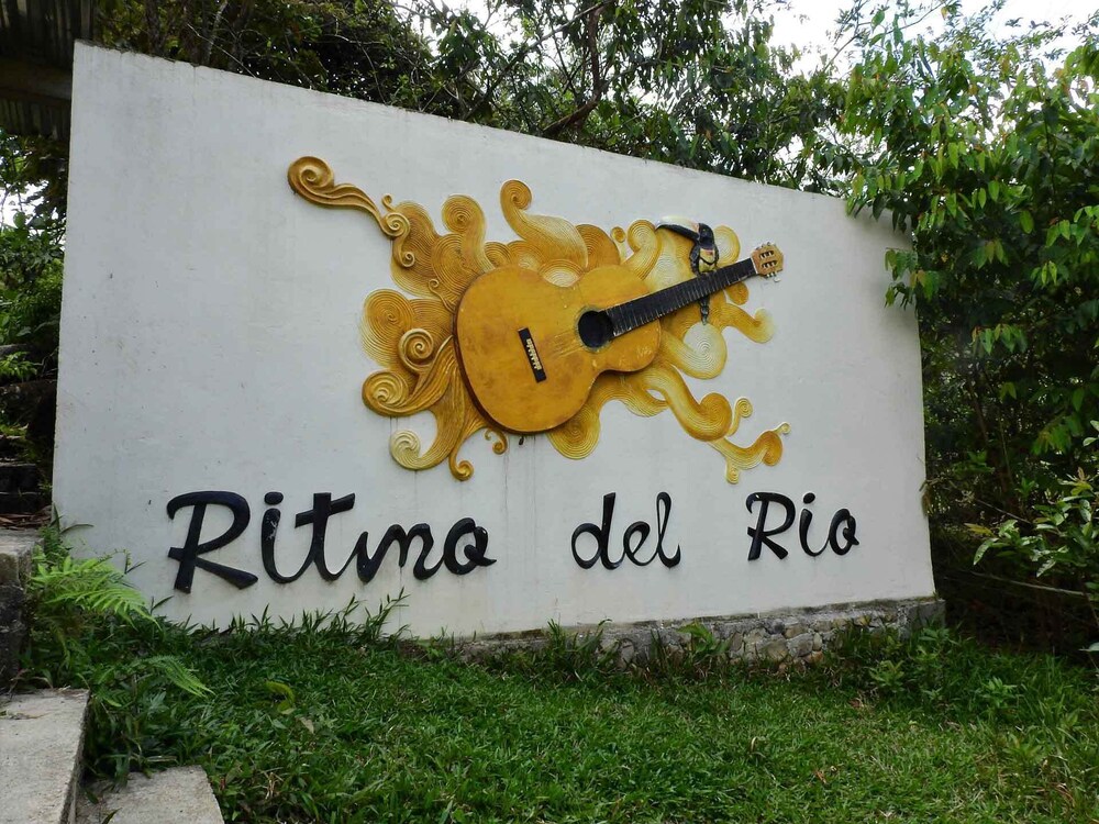 Ritmo Del Rio - Hotel y Restaurante