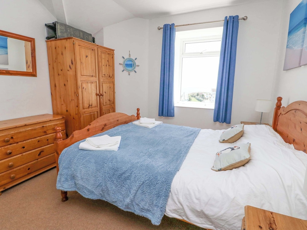 Bethan Apartment