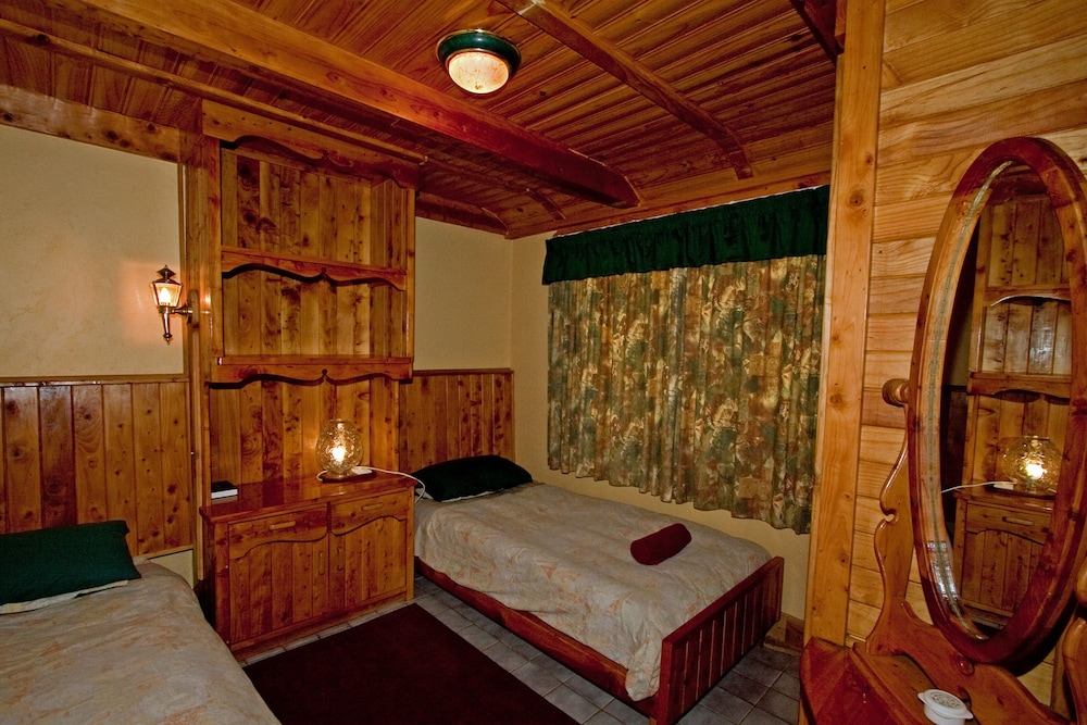 Rainbow Lodge