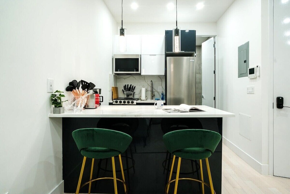 317 UES Apartments