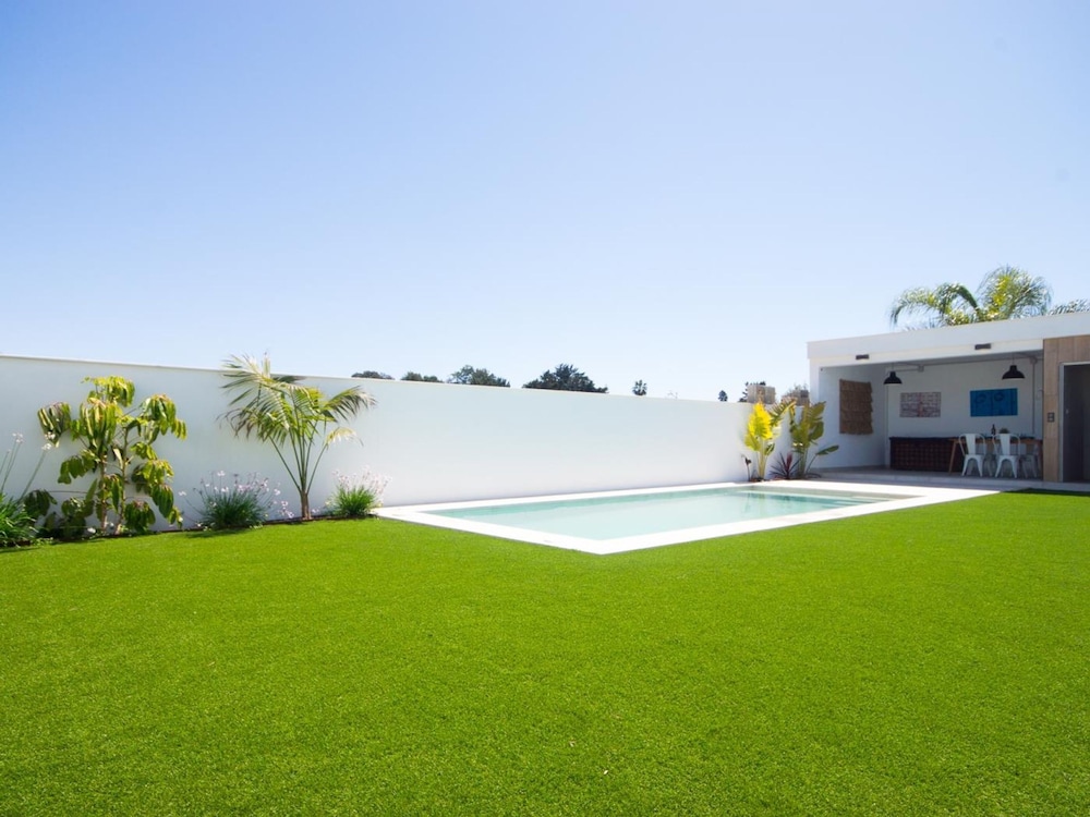 Villa Minerva 15083 in Chiclana