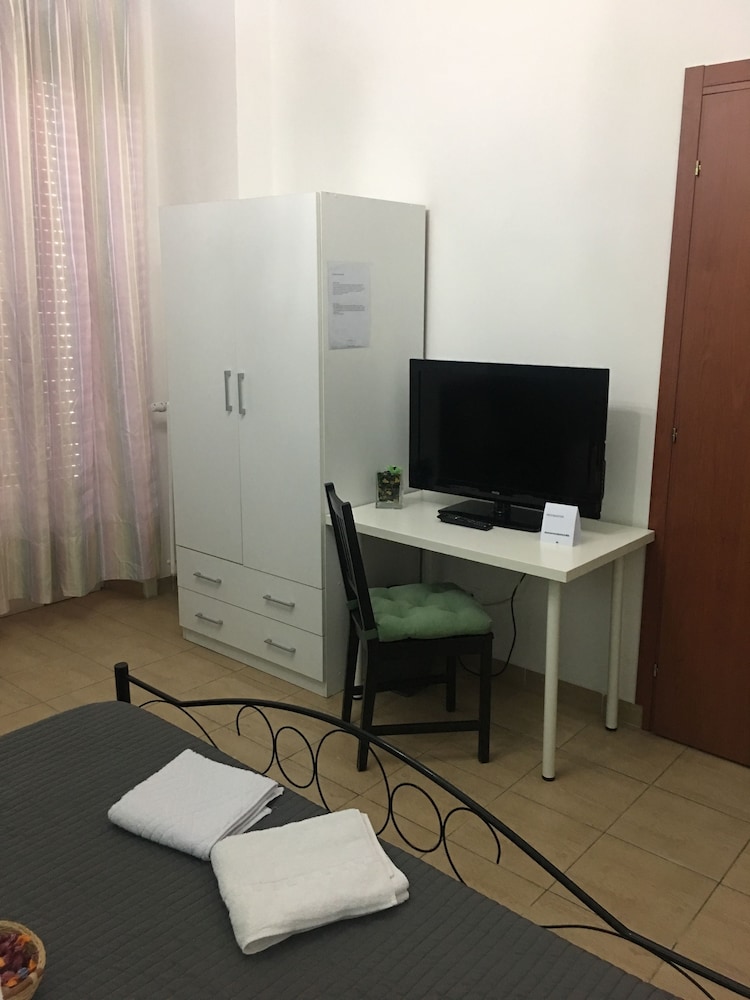 Damiani & Sister Guest House
