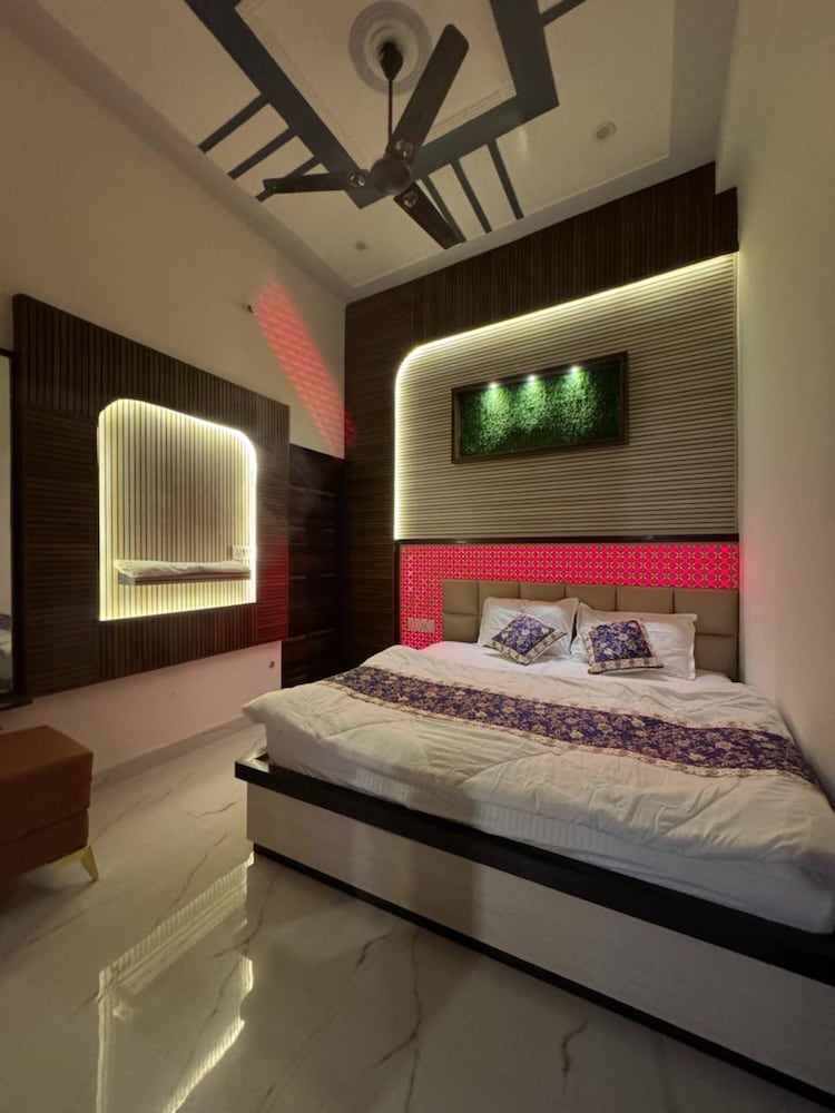Sanwariya Guest House And Resort