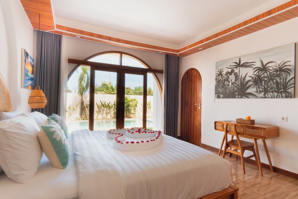 Karang Padma Villas