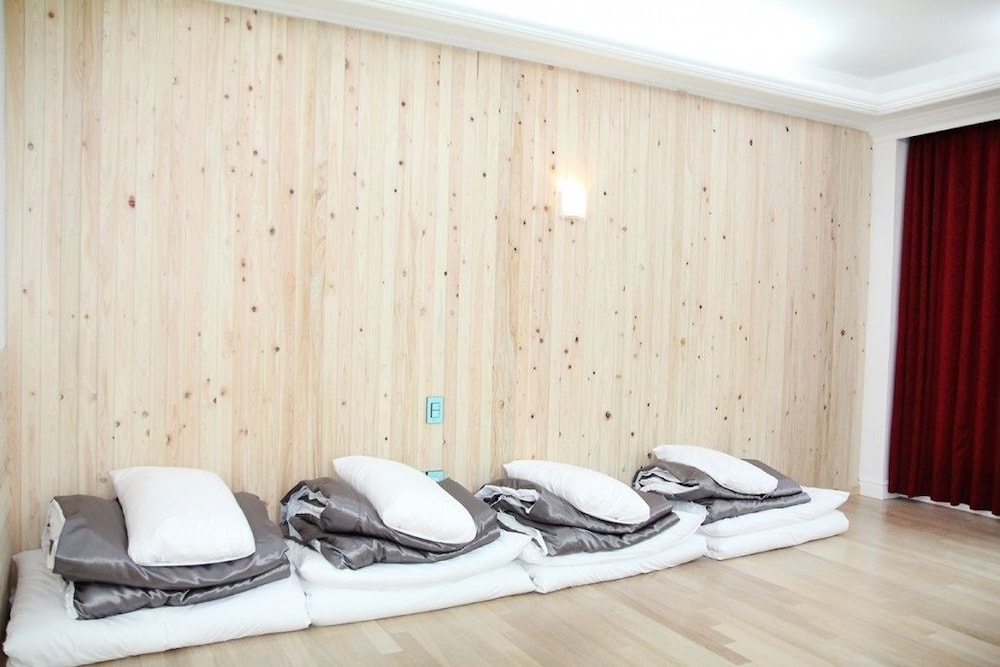 Ok-san Seowon Guest House
