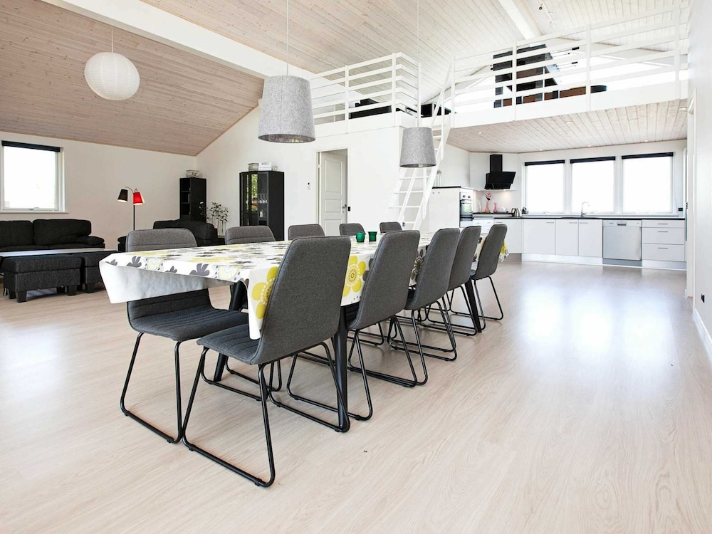 10 Person Holiday Home in Rodby-by Traum view 4