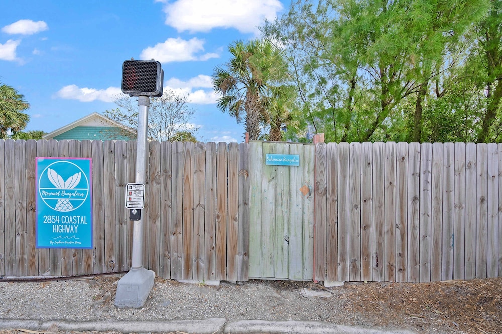 Mermaid Beach Cottage Prime Vilano Beach Dogs OK