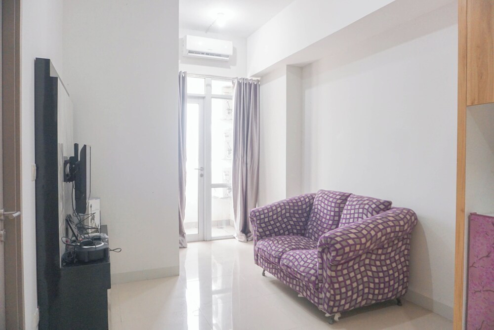 Cozy And Functional 2Br Apartment Vasanta Innopark