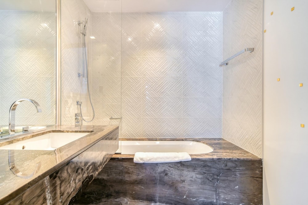 Damac Heights - 5904 - DM