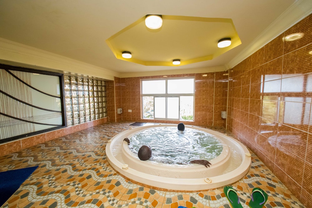 Rainbow Ruiru Resort