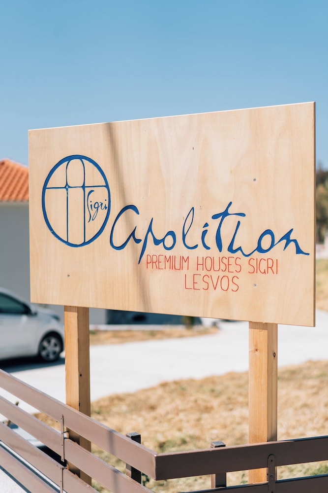 Apolithon Premium Houses