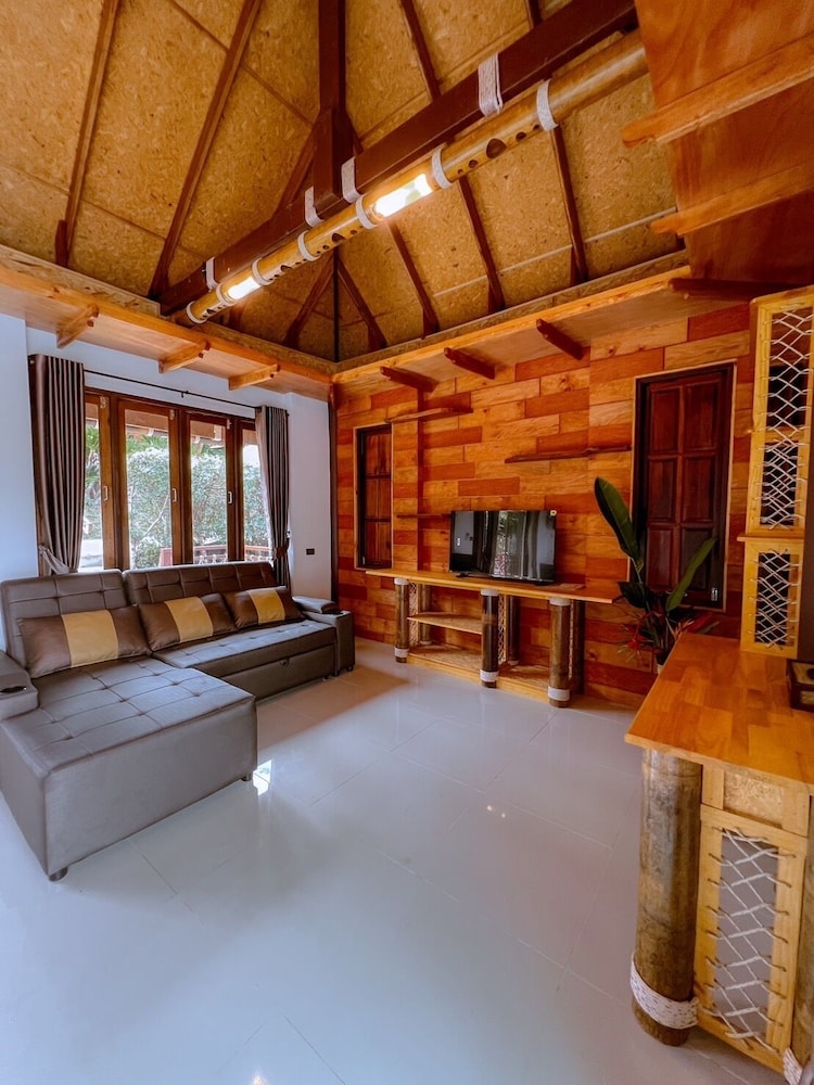 Puteri Lanta Family Villas