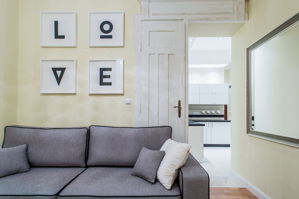 All In Apartments
