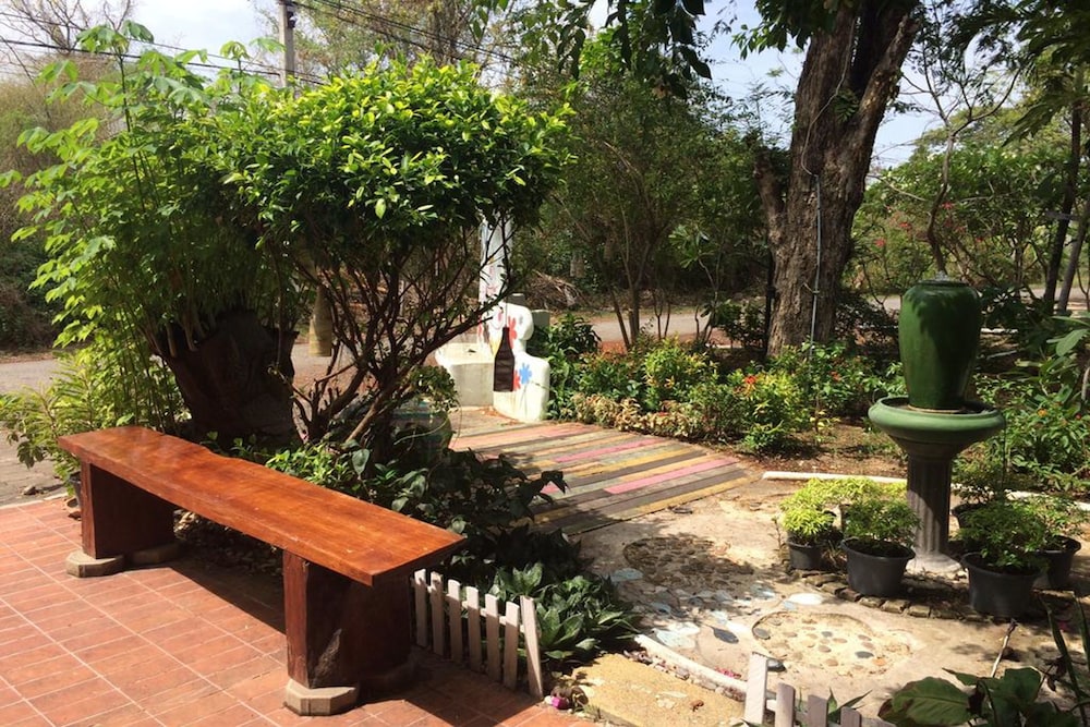 Feel at Home Hua Hin