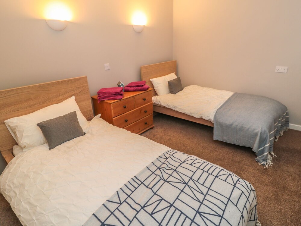 Mayfield Sands view 4