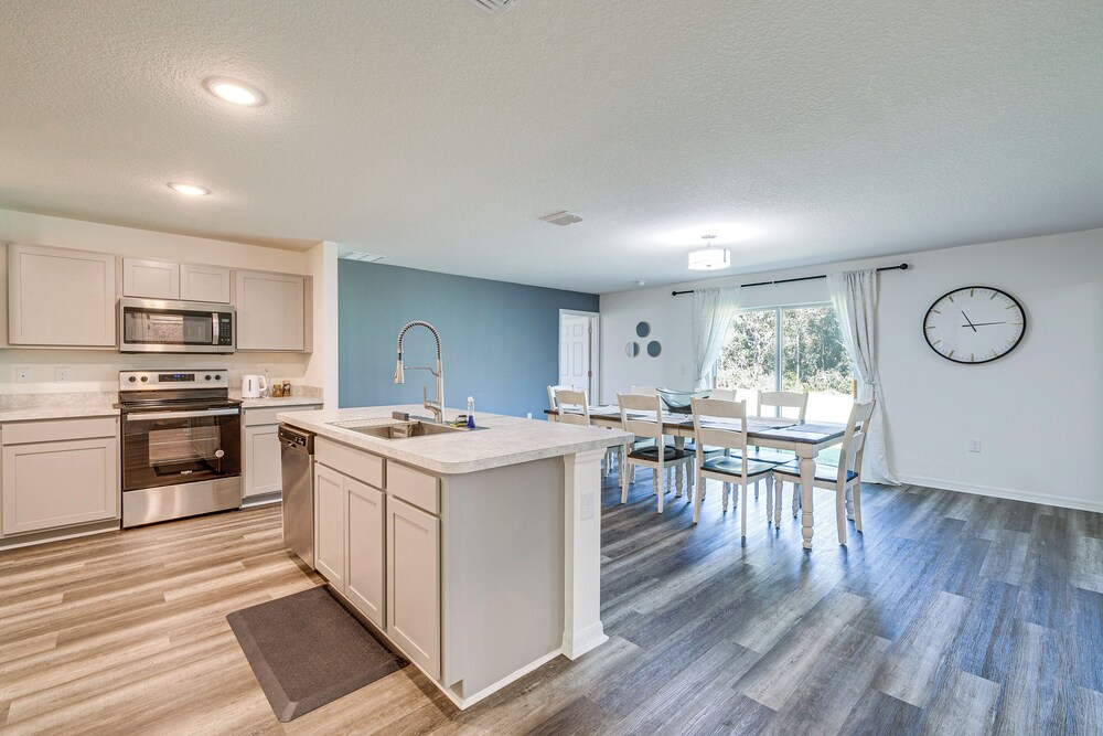 Yard Space & Games: Pet-friendly Ocala Retreat