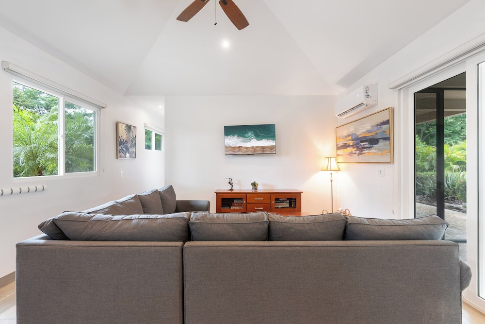 Beautiful home in a gated Neighborhood, Walking Distance to Beach with Garden