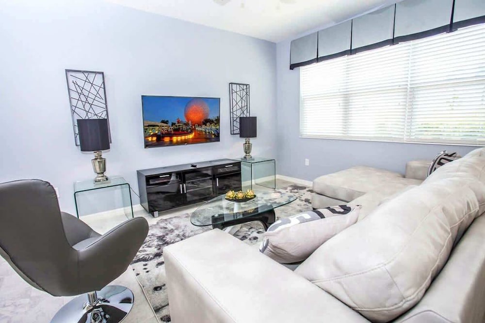 Unforgettable Family Stay 4Bd Gameroom by Disney