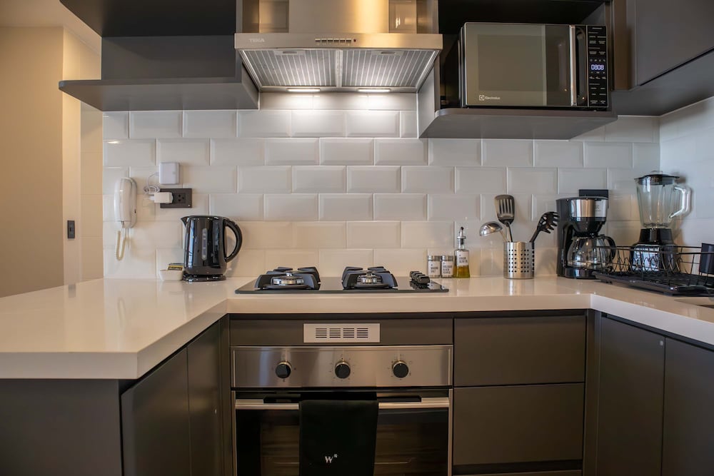w Stylish 2BR in San Isidro
