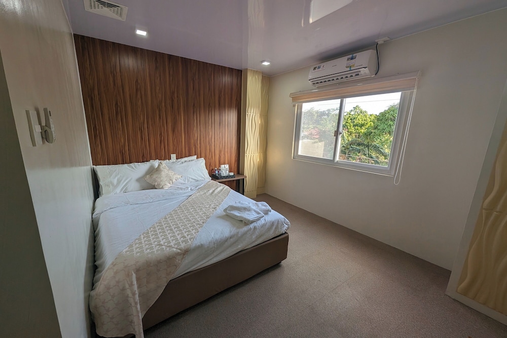 Manuela Suites Puerto Princesa near Airport