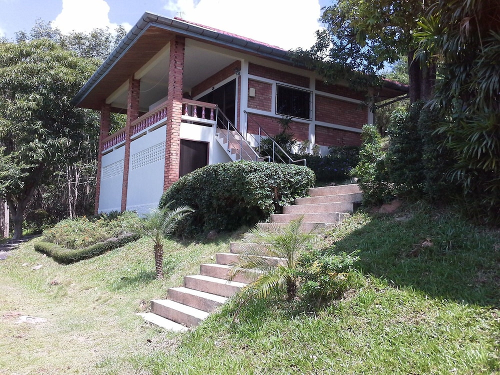 Freedom Estate