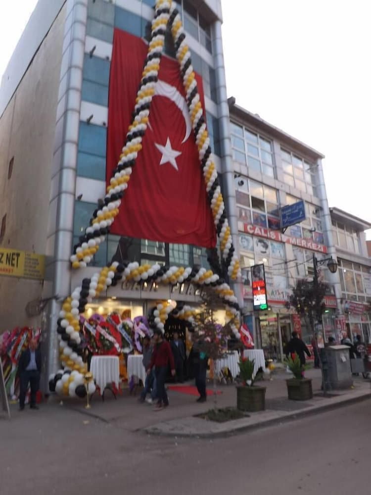 The Gala Palace Hotel