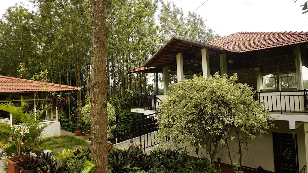 RAJ VILLAS