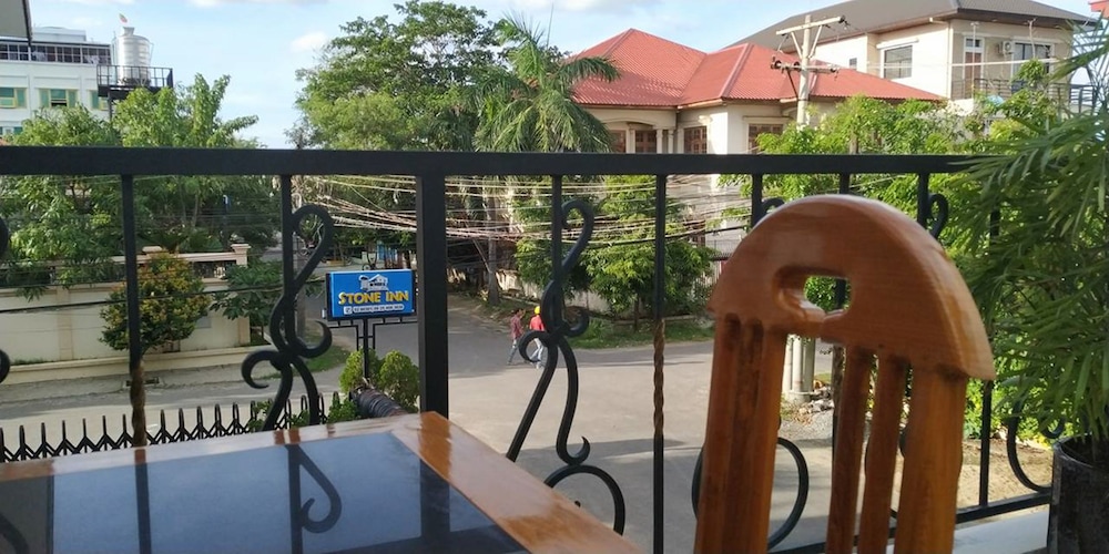 Stone Inn