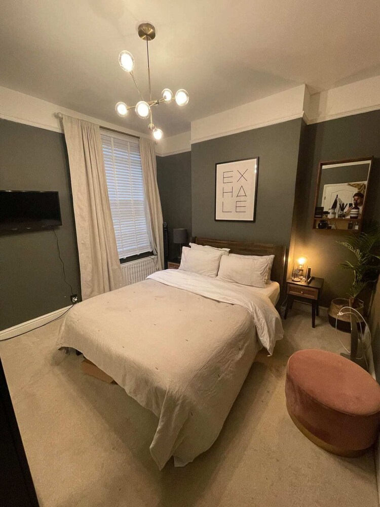 Lovely 2 Bedroom Apartment Close to Putney Riverside