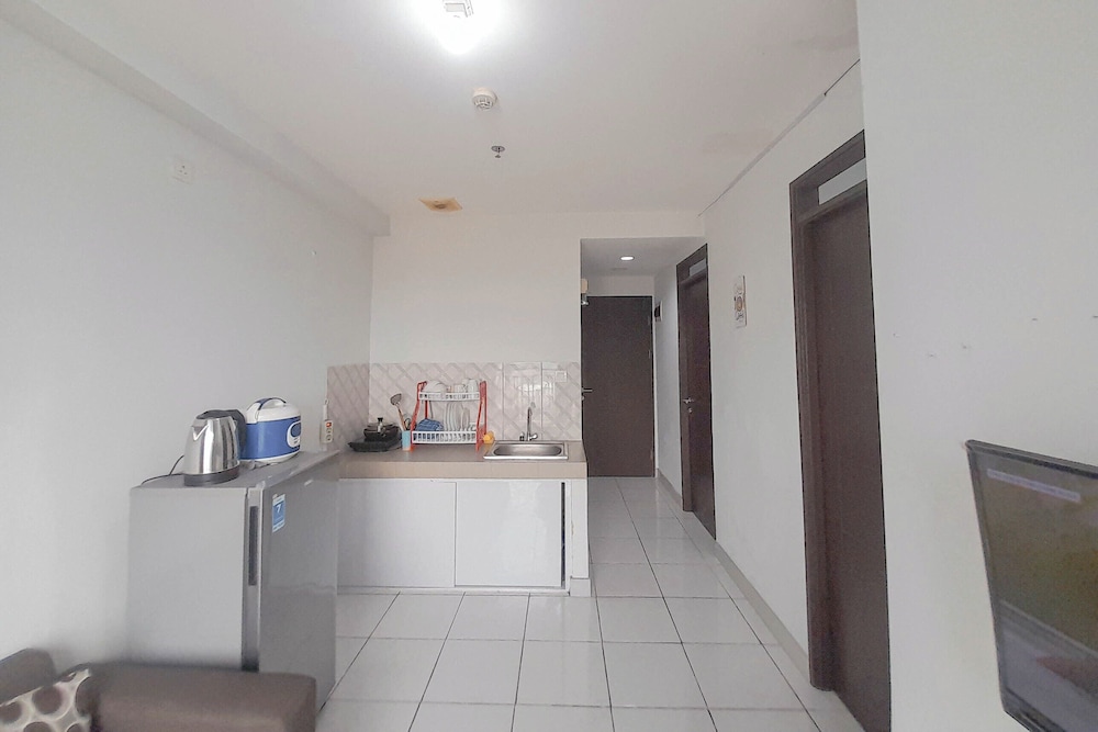 Comfortable And Homey 2Br Apartment At Mekarwangi Square Cibaduyut