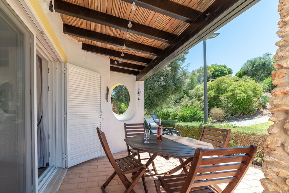 C22 Quinta do Paraiso Superbly Appointed AND FUR
