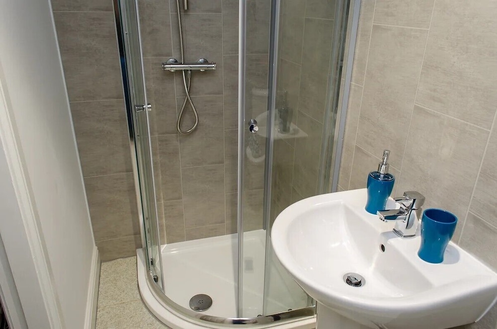 Salford Vacations - Imperial Salford Hotel - Property Image 21