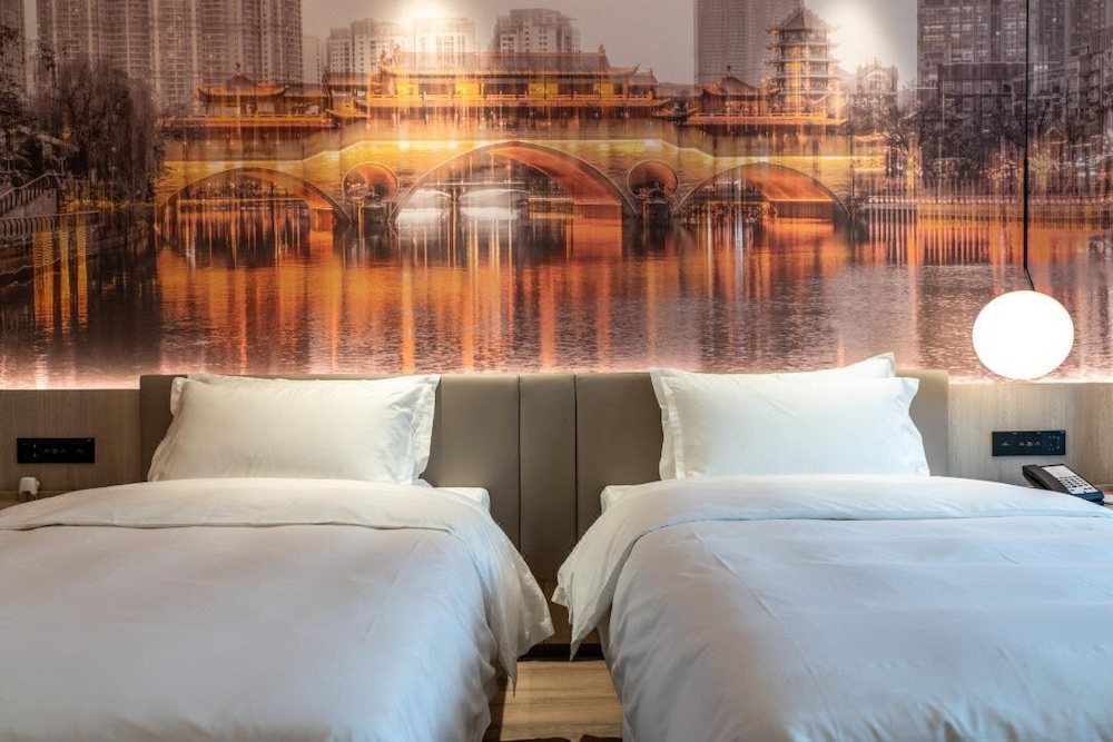 Enjoy Tianfu Airport Hotel TianfuAirport