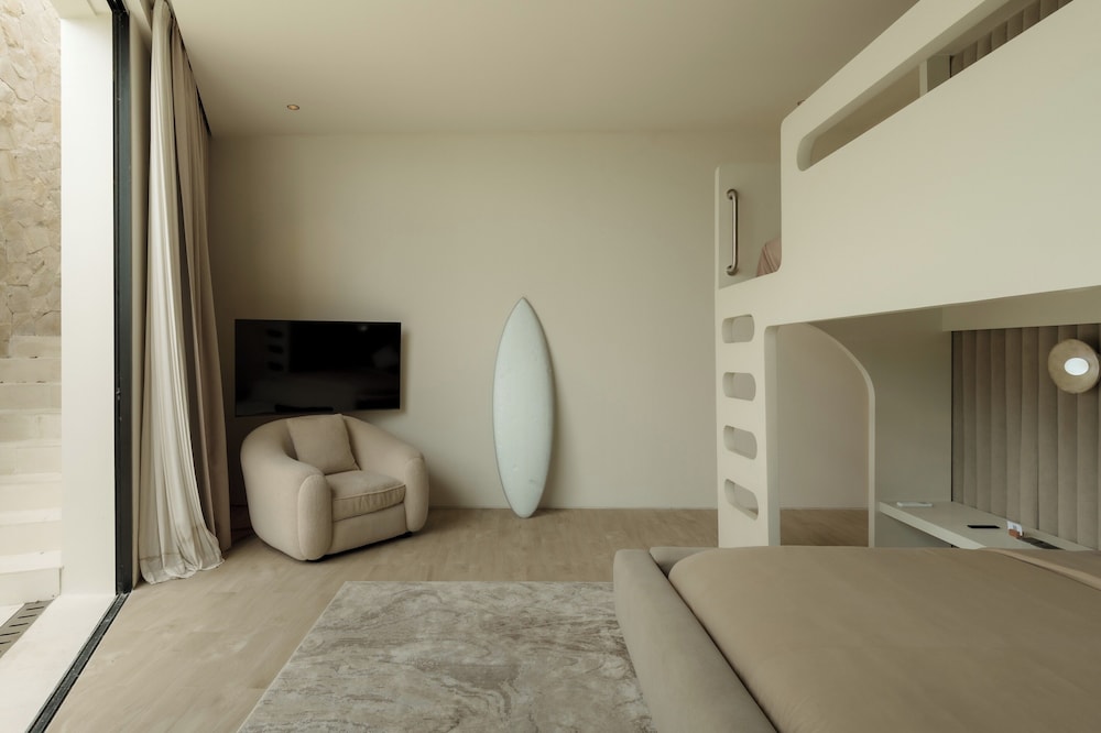 Lux Retreat 4BR Ocean Villa in Uluwatu