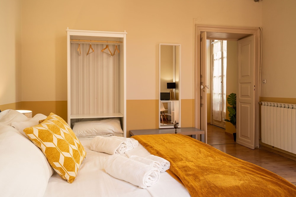 Family Apartments Angeli view 4