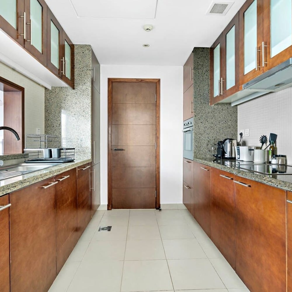Silkhaus High Floor in Southridge Modern Tower