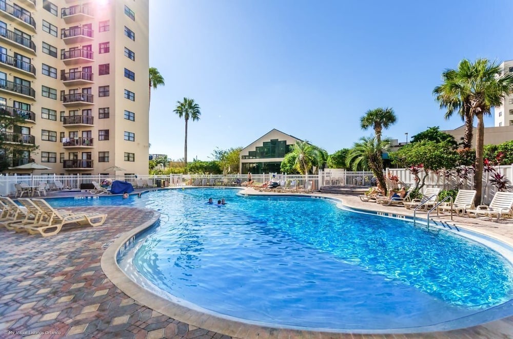 The Enclave Hotel and Suites