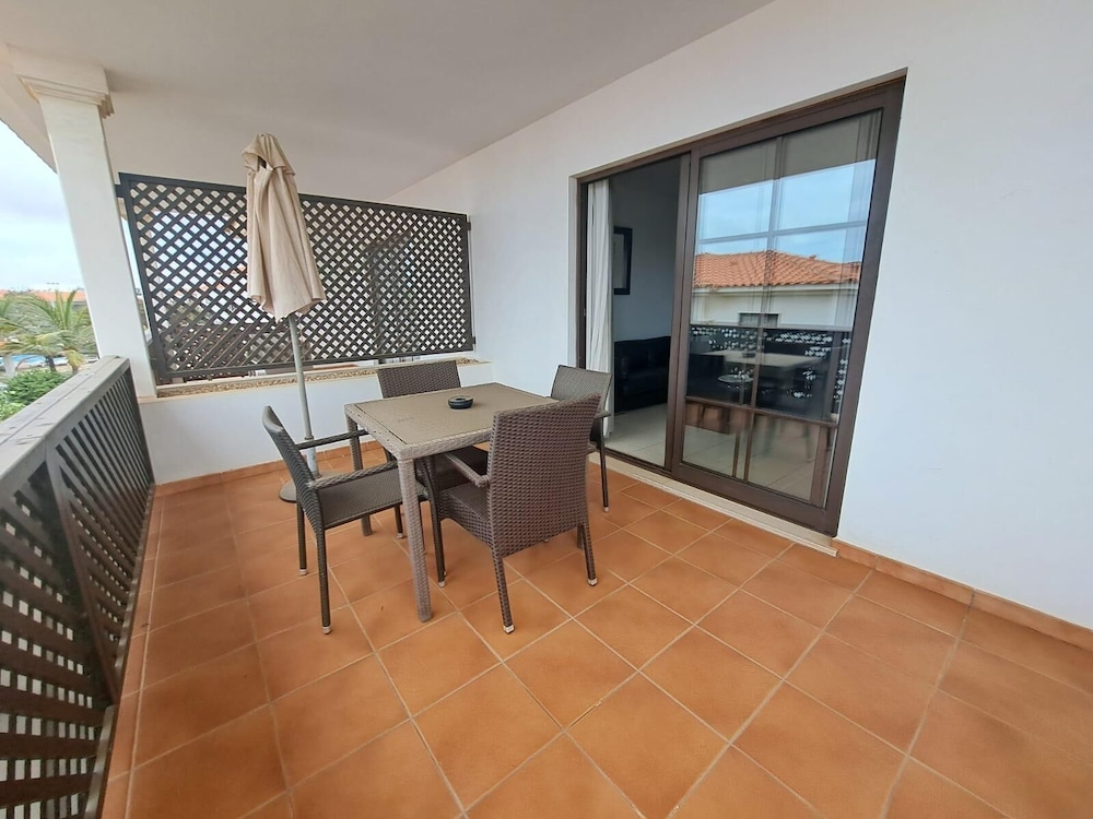 Tortuga Beach Apartment Oasis