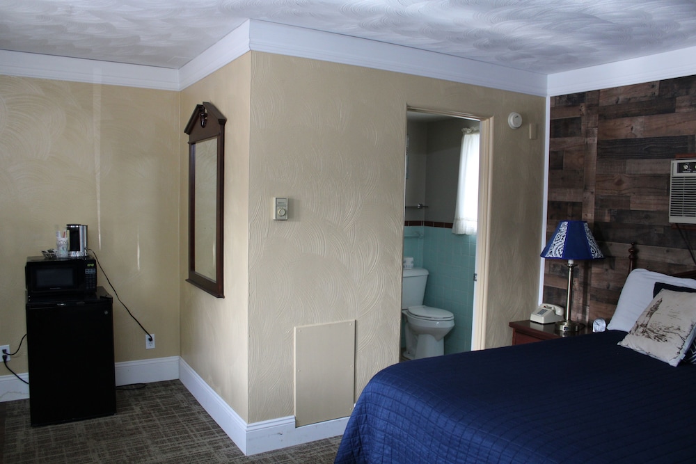 Lockview Motel