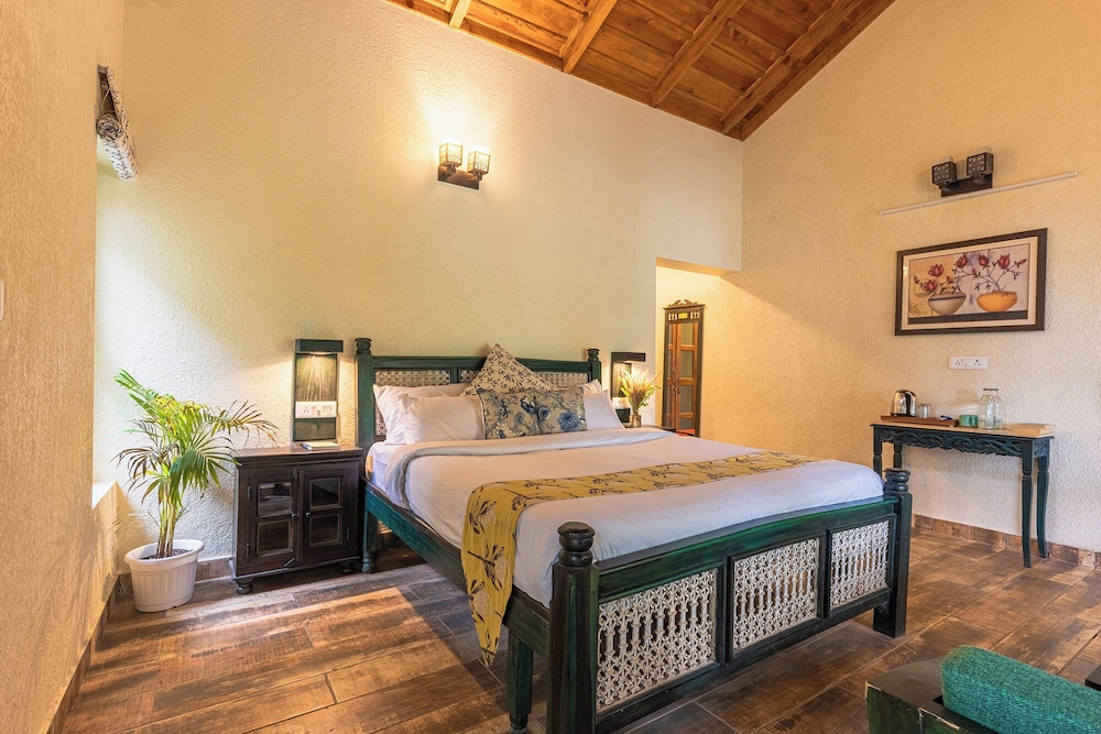 Echor Malusara Lakeview Retreat Bhimtal