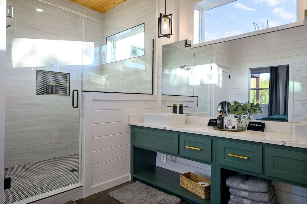 New, Modern, Bunk Room, Game Room, Playground, Hot tub