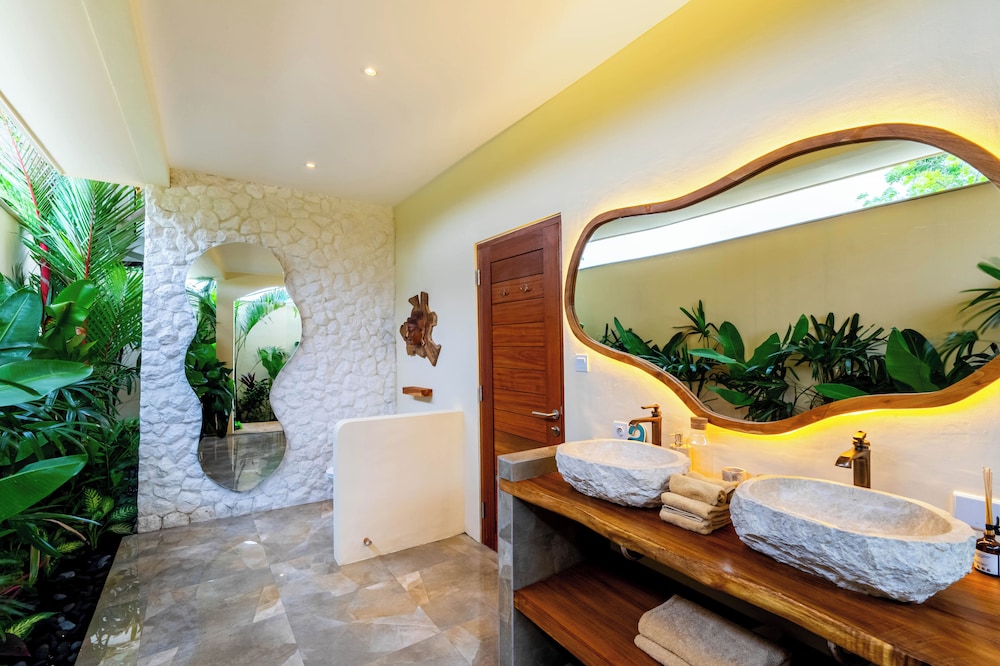 Villa Aldona by Pertama Management