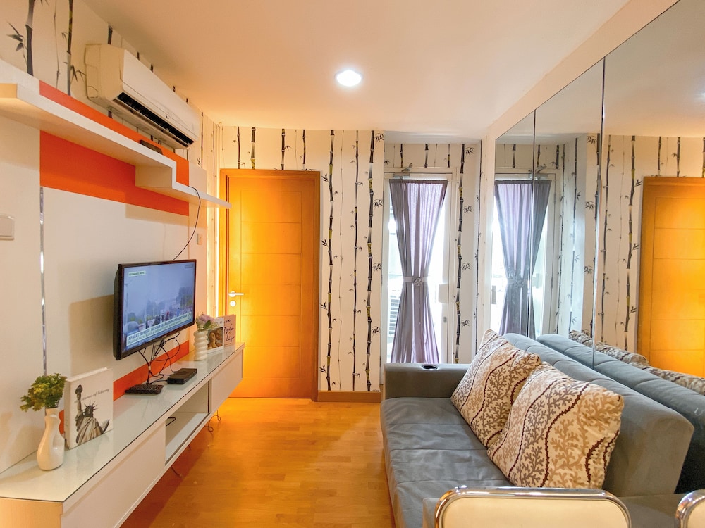 2Br Near Mall At Cinere Bellevue Suites Apartment