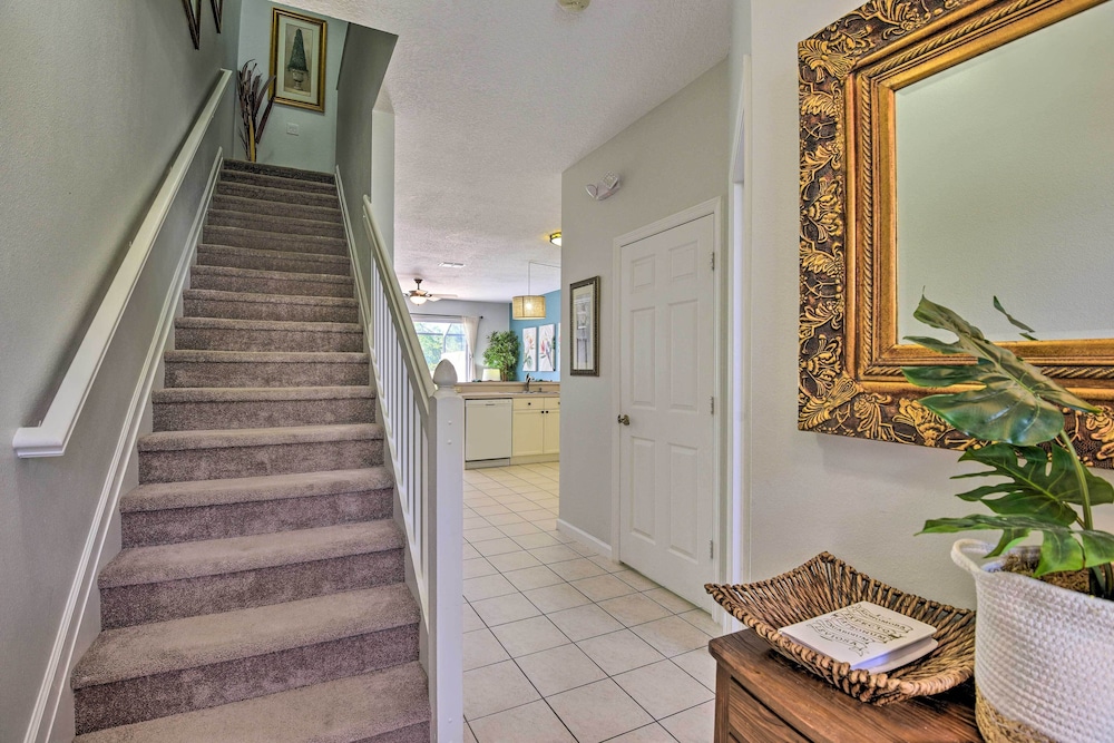 Kissimmee Home w/ Private Pool < 3 Mi to Disney!