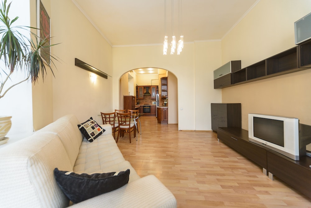 Kiev Accommodation Hotel Service