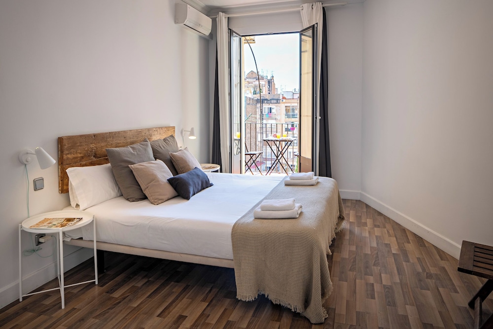 Habitat Apartments Barcelona Balconies